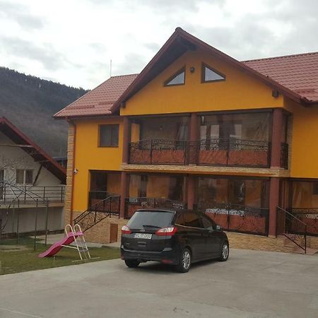 Casa Dodoc Caciulata Ngoại thất bức ảnh