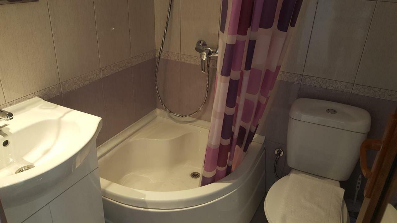 Casa Dodoc Caciulata Ngoại thất bức ảnh